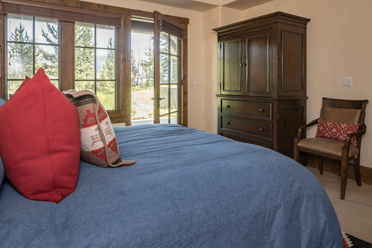 Spanish Peaks Cabin Lakeside Vista Natural Retreats