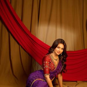 Actress Akanksha Sharma in Elegant Traditional Saree | Stunning Look