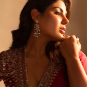 Actress Samyukta Menon Stuns in Elegant Red Saree | Latest Fashion Look