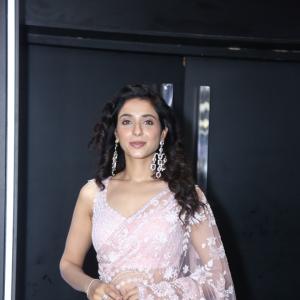Actress Riya Suman Looks Elegant in Pink Embroidered Saree | Latest Photos