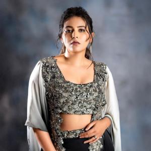 Actress Anjali’s Glamorous Traditional Look Goes Viral – The Latest Photos
