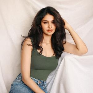 Actress Manasa Varanasi Stuns in Traditional & Casual | Style Inspiration