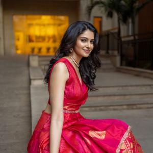 Actress Manasa Varanasi Stuns in Traditional & Casual | Style Inspiration