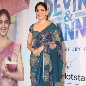 Ritu Varma Looks Elegant in Teal Embroidered Saree at Red Carpet Event