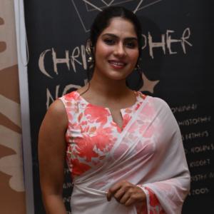 Actress Swasika Vijay Looks Graceful in White Floral Saree