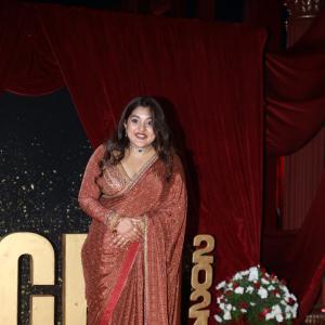 Actress Nivetha Thomas Glows in Maroon Saree at Grand Red Carpet Event