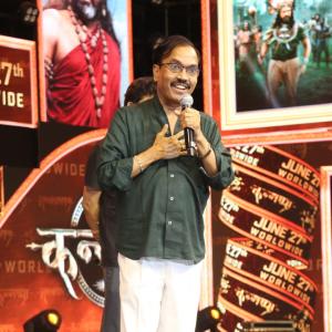 Kannappa Pre-Release Event: Vishnu Manchu, Prabhas, Mohan Babu Celebrate Spiritual Epic