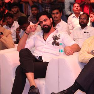 Kannappa Pre-Release Event: Vishnu Manchu, Prabhas, Mohan Babu Celebrate Spiritual Epic