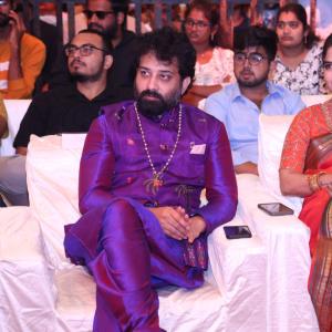 Kannappa Pre-Release Event: Vishnu Manchu, Prabhas, Mohan Babu Celebrate Spiritual Epic