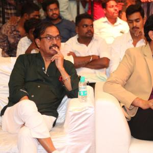 Kannappa Pre-Release Event: Vishnu Manchu, Prabhas, Mohan Babu Celebrate Spiritual Epic