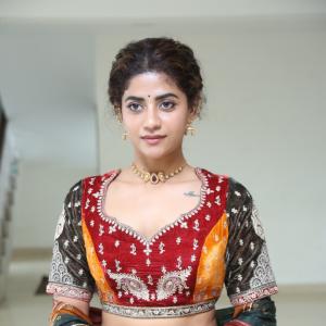 Abhignya Vuthaluru Radiates Elegance in Traditional Lehenga at Cultural Event Appearance