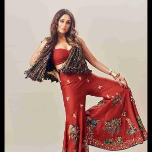 Regina Cassandra Slays in Embroidered Flared Pant and Stylish Bandeau Top – Latest Photos