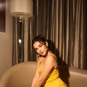 Actress Sonal Chauhan Looks Radiant in Stunning Yellow Gown – Latest Glamorous Photos