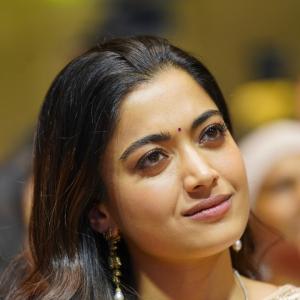 Actress Rashmika Mandanna Stuns in Elegant Saree Look at Public Event | Graceful & Classy Appearance