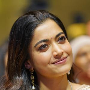 Actress Rashmika Mandanna Stuns in Elegant Saree Look at Public Event | Graceful & Classy Appearance