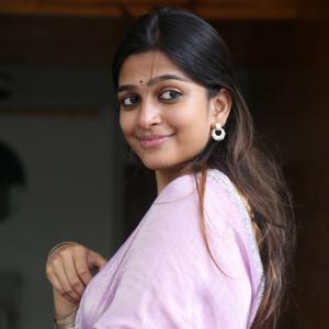 Actress Ananthika Looks Elegant  with Silver Jewelry - Traditional Indian Fashion