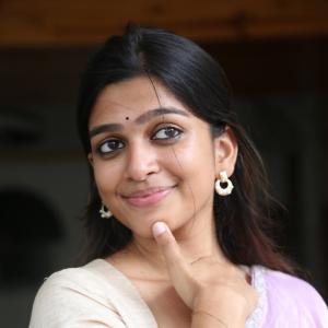 Actress Ananthika Looks Elegant  with Silver Jewelry - Traditional Indian Fashion