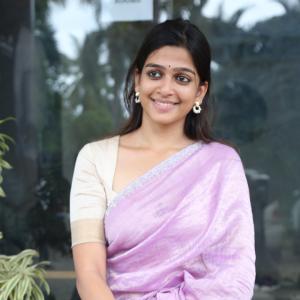 Actress Ananthika Looks Elegant  with Silver Jewelry - Traditional Indian Fashion