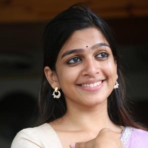 Actress Ananthika Looks Elegant  with Silver Jewelry - Traditional Indian Fashion