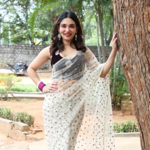 Actress Jennifer in Elegant Traditional Saree - Stunning Look with Floral Embroidery