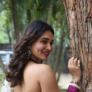 Actress Jennifer in Elegant Traditional Saree - Stunning Look with Floral Embroidery