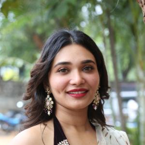 Actress Jennifer in Elegant Traditional Saree - Stunning Look with Floral Embroidery