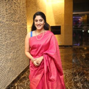 Dhanya Balakrishna Radiates Elegance in Traditional Pink Silk Saree