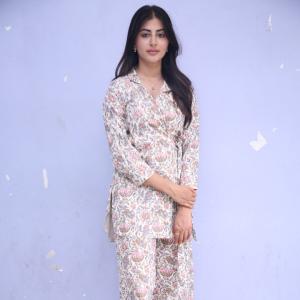 Swetha Looks Refreshing in Floral Printed Co-Ord Set