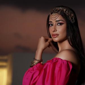 Nyraa Banerjee Radiates Royal Glamour in Bold Pink Outfit and Traditional Jewelry