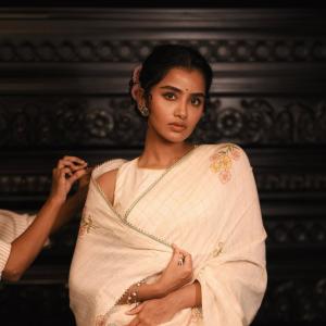 Anupama Parameswaran Exudes Elegance in Cream Saree with Floral Embroidery