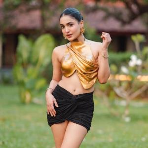 Actress Saniya Iyyappan in Elegant Blue Saree and Trendy Golden Outfit | Stylish Looks