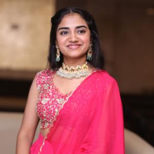 Malavika Manoj in Traditional Pink Outfit – Elegant Jewelry & Graceful Style