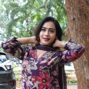 Preeti Sunder Elegant Floral Purple Outfit with Traditional Jewelry