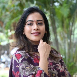 Preeti Sunder Elegant Floral Purple Outfit with Traditional Jewelry