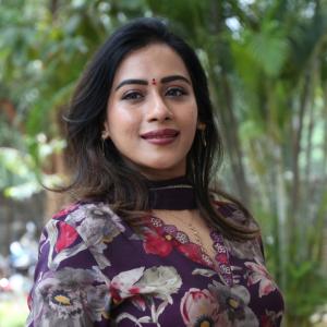 Preeti Sunder Elegant Floral Purple Outfit with Traditional Jewelry