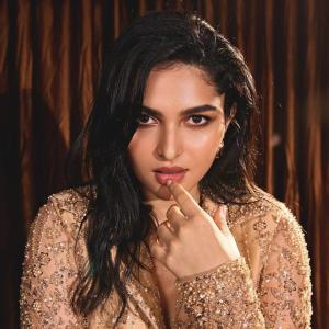 Kayadu Lohar Stuns in Beige Embellished Outfit – Glamorous Fashion Look