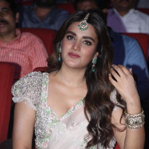 Nidhi Agerwal's Elegant Look in a Light Pink Lehenga Choli