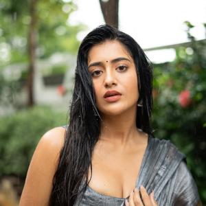 Rashi Singh in Elegant Saree: Rainy Day Photoshoot with Natural Charm