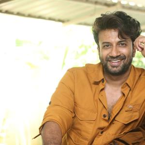 Satyadev’s Latest Stunning Photos – The Charismatic Telugu Star