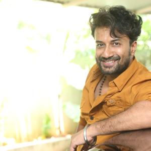 Satyadev’s Latest Stunning Photos – The Charismatic Telugu Star