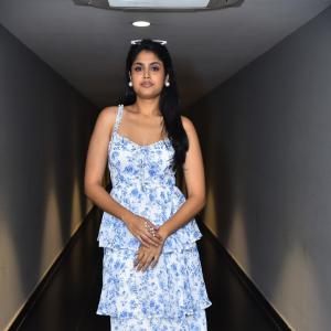 Actress Faria Stunning in Floral Dress: Fashion Inspiration for Summer