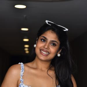 Actress Faria Stunning in Floral Dress: Fashion Inspiration for Summer