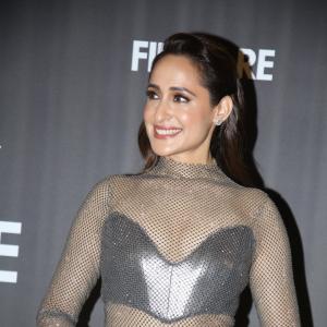 Pragya Jaiswal Shines in Silver Glam at Filmfare Glamour & Style Awards South 2025