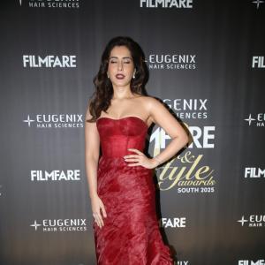 Raashi Khanna Radiates Elegance in Red Gown at Filmfare Glamour & Style Awards South 2025