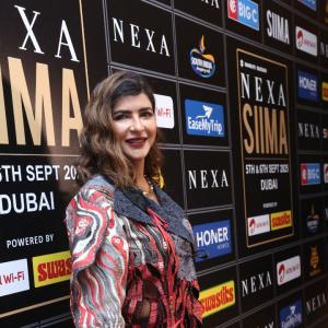 Manchu Lakshmi Graces NEXA SIIMA 2025 Red Carpet in Stunning Outfit