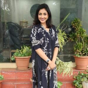 Stylish Floral Kurti Look with Elegant Jewelry for a Chic and Confident Vibe