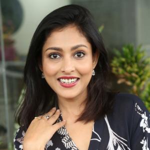 Stylish Floral Kurti Look with Elegant Jewelry for a Chic and Confident Vibe