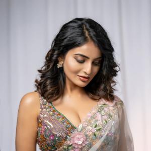 Ananya Nagalla's Elegant Floral Saree Look – A Stylish Fashion Statement