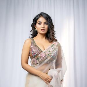Ananya Nagalla's Elegant Floral Saree Look – A Stylish Fashion Statement