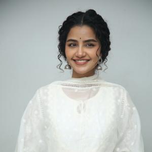 Anupama Parameswaran in Elegant White Ethnic Outfit | Latest Photoshoot